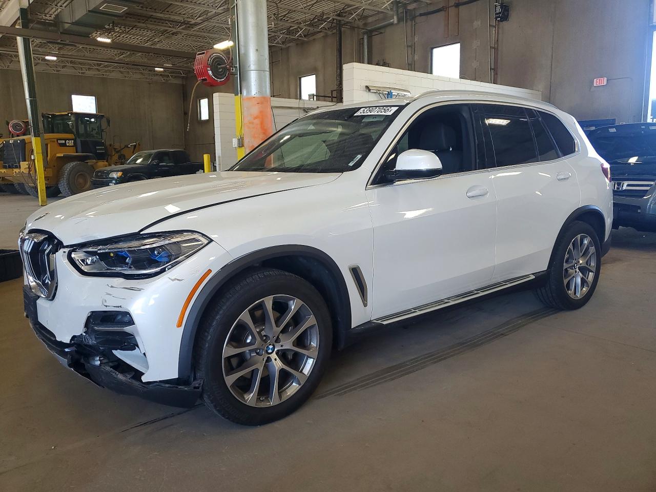 2019 BMW X5 VIN 5UXCR6C53KLL08261 photo 1