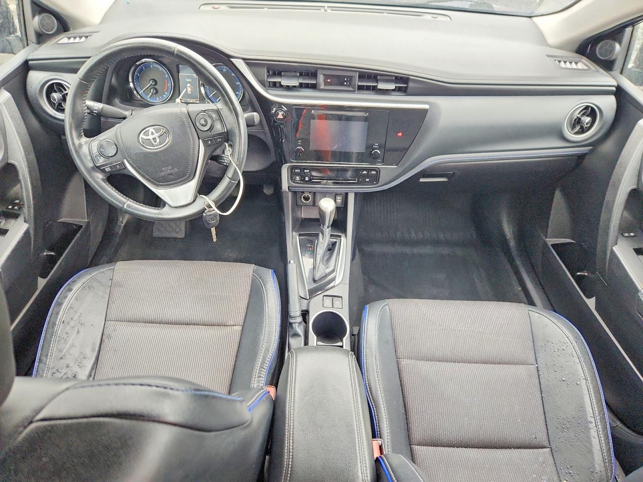 2019 Toyota Corolla VIN 2T1BURHEXKC135044 photo 8