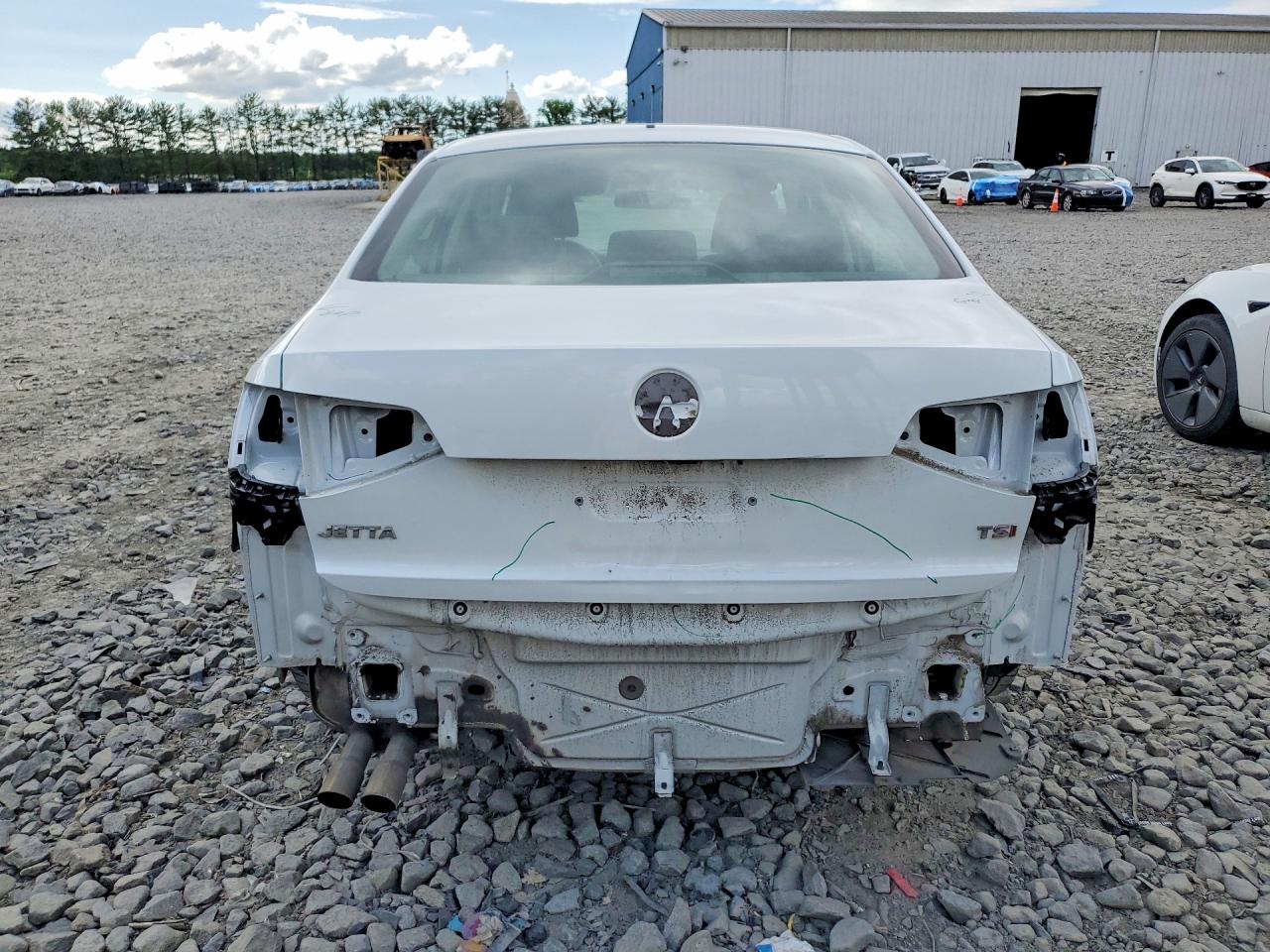 2018 Volkswagen Jetta VIN 3VW2B7AJ7JM252097 photo 6