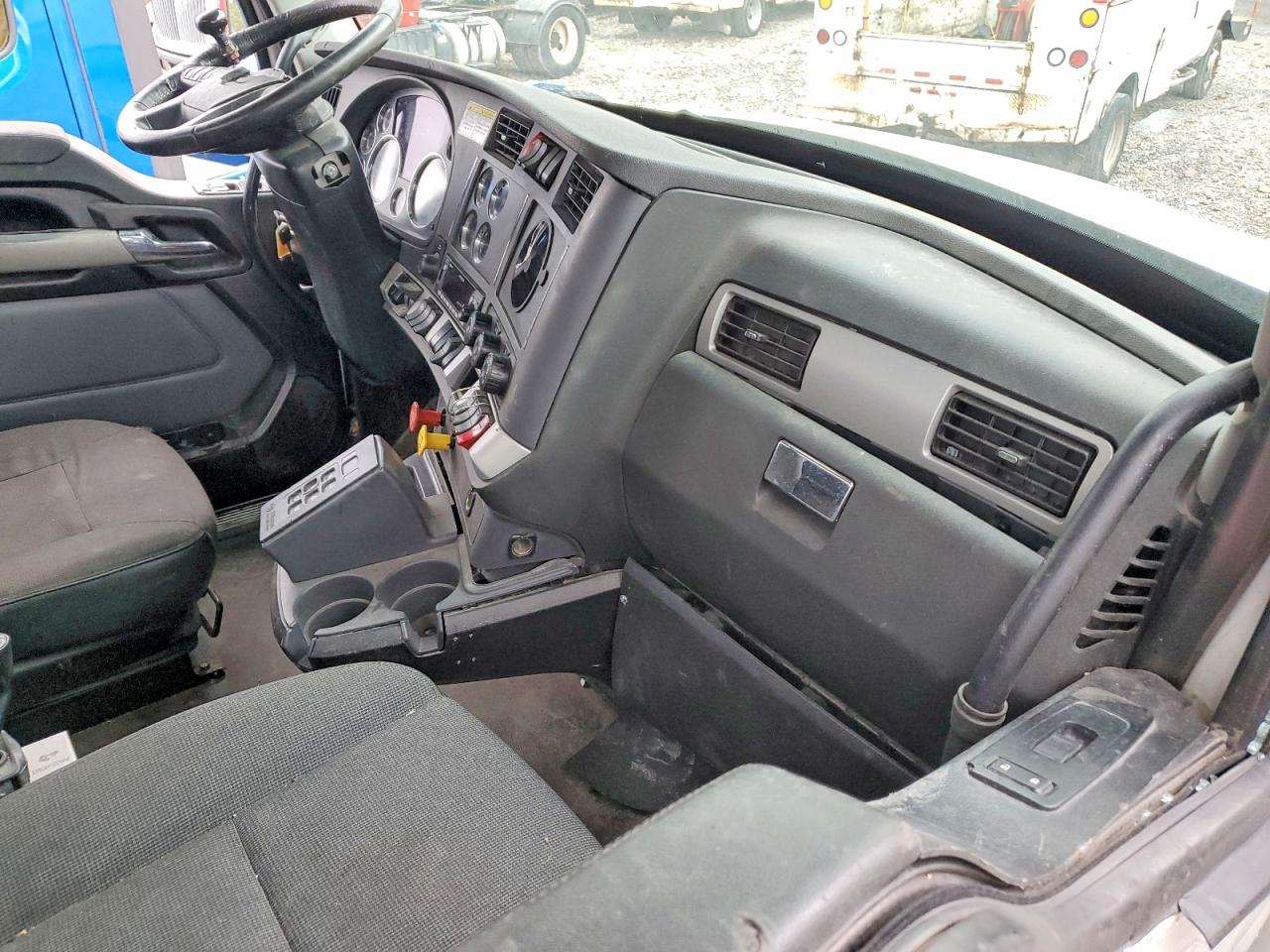 2022 KENWORTH All other VIN 1NKZX4TX1NJ494131 photo 5