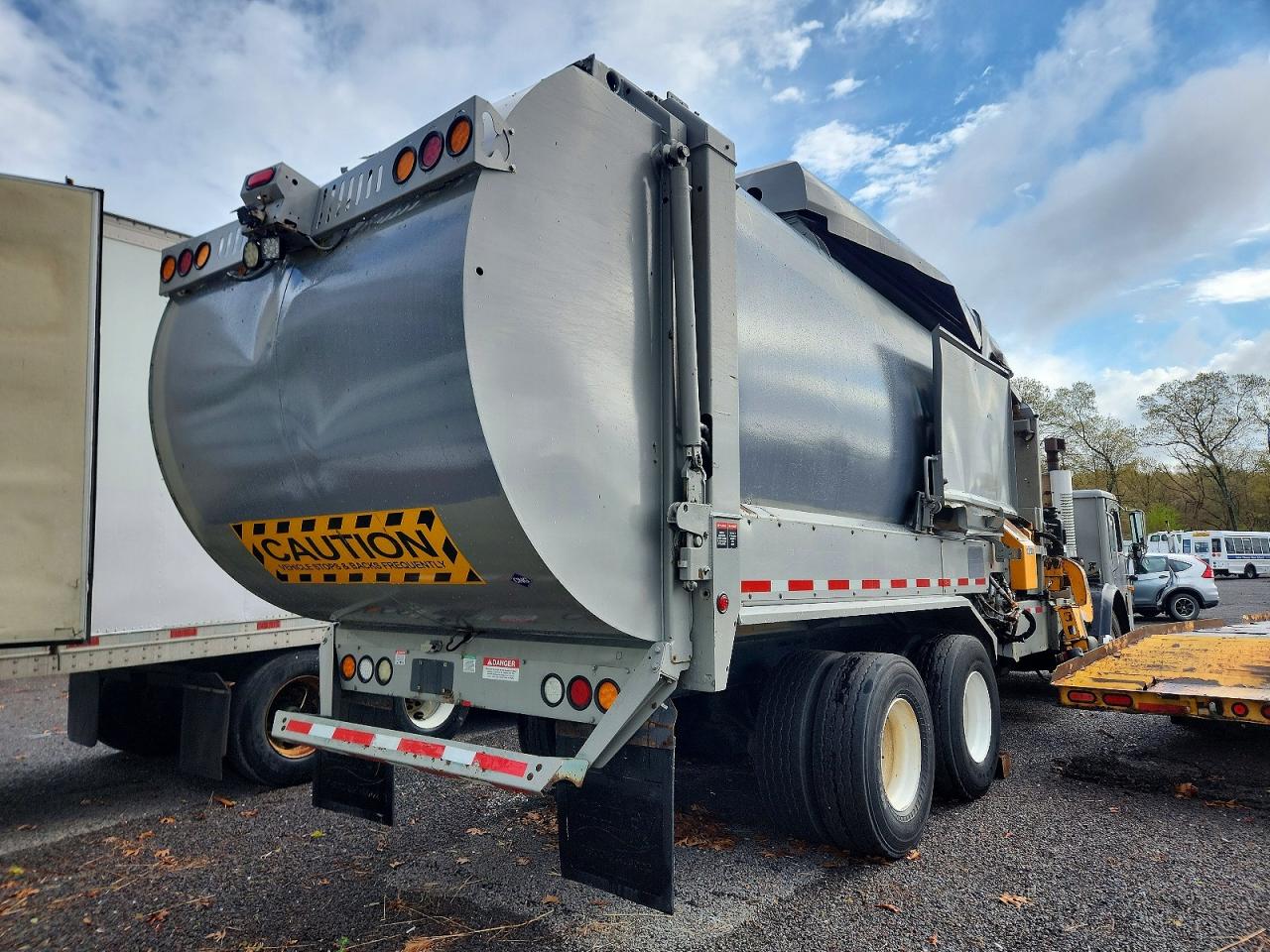 2014 MACK All other VIN 1M2AU14C8EM002061 photo 4