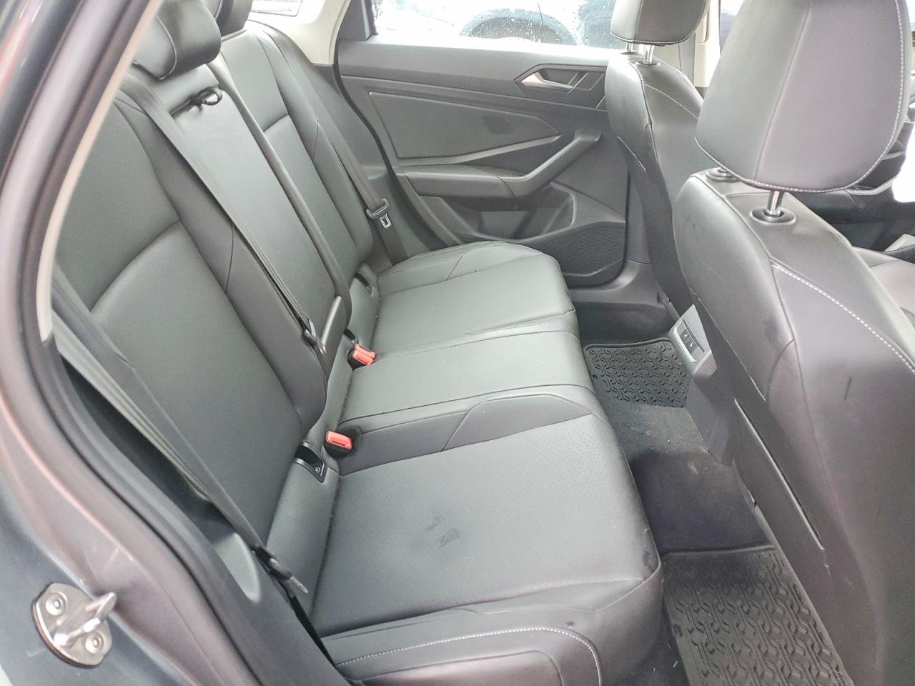 2019 Volkswagen Jetta VIN 3VWC57BU0KM147830 photo 10