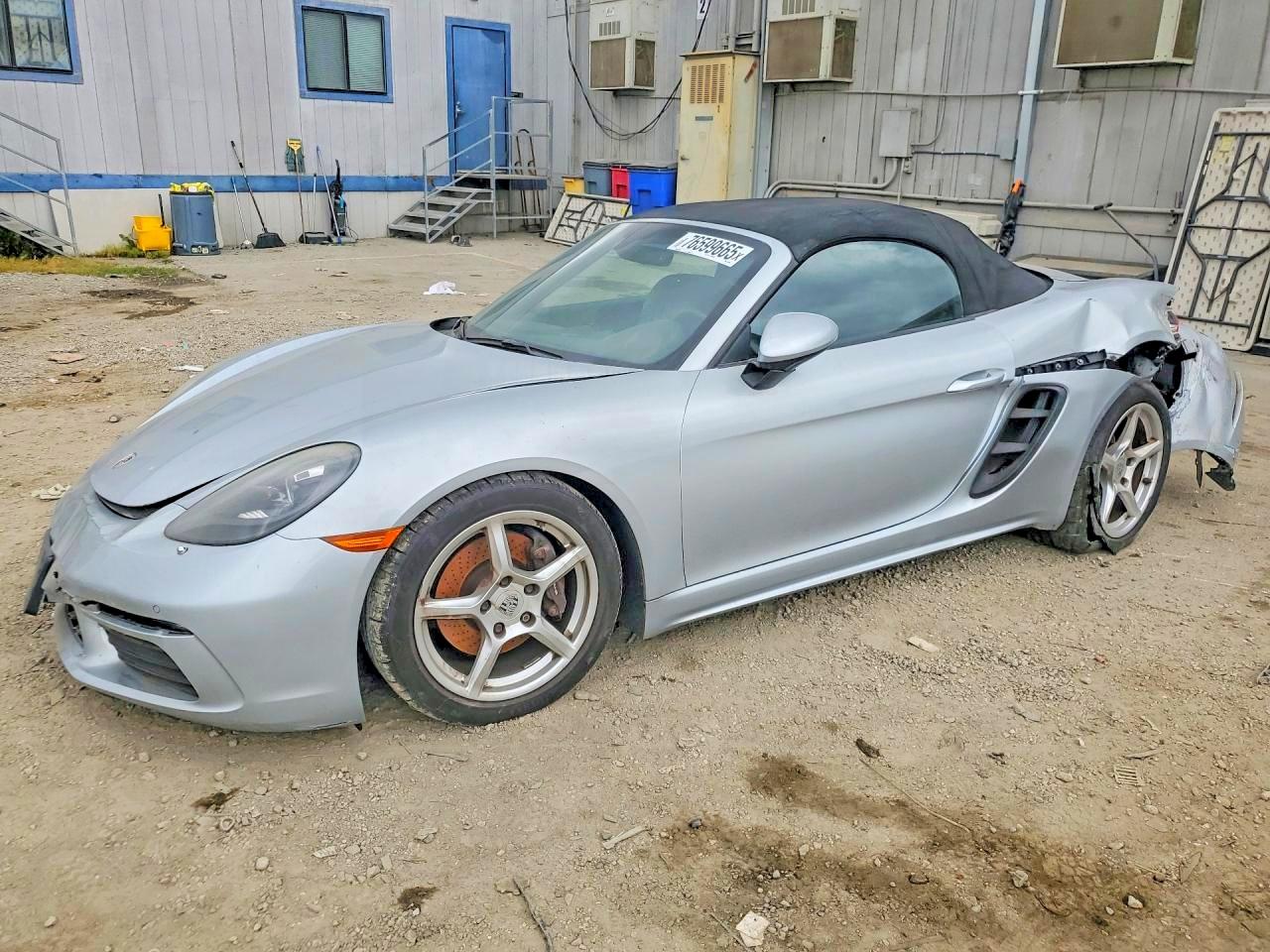2017 Porsche Boxster VIN WP0CA2A80HS220216 photo 1