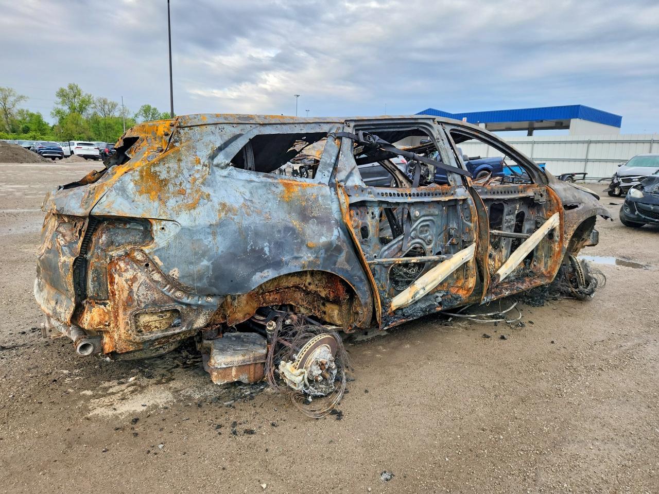 2021 BUICK Enclave VIN 5GAEVBKW3MJ162369 photo 3