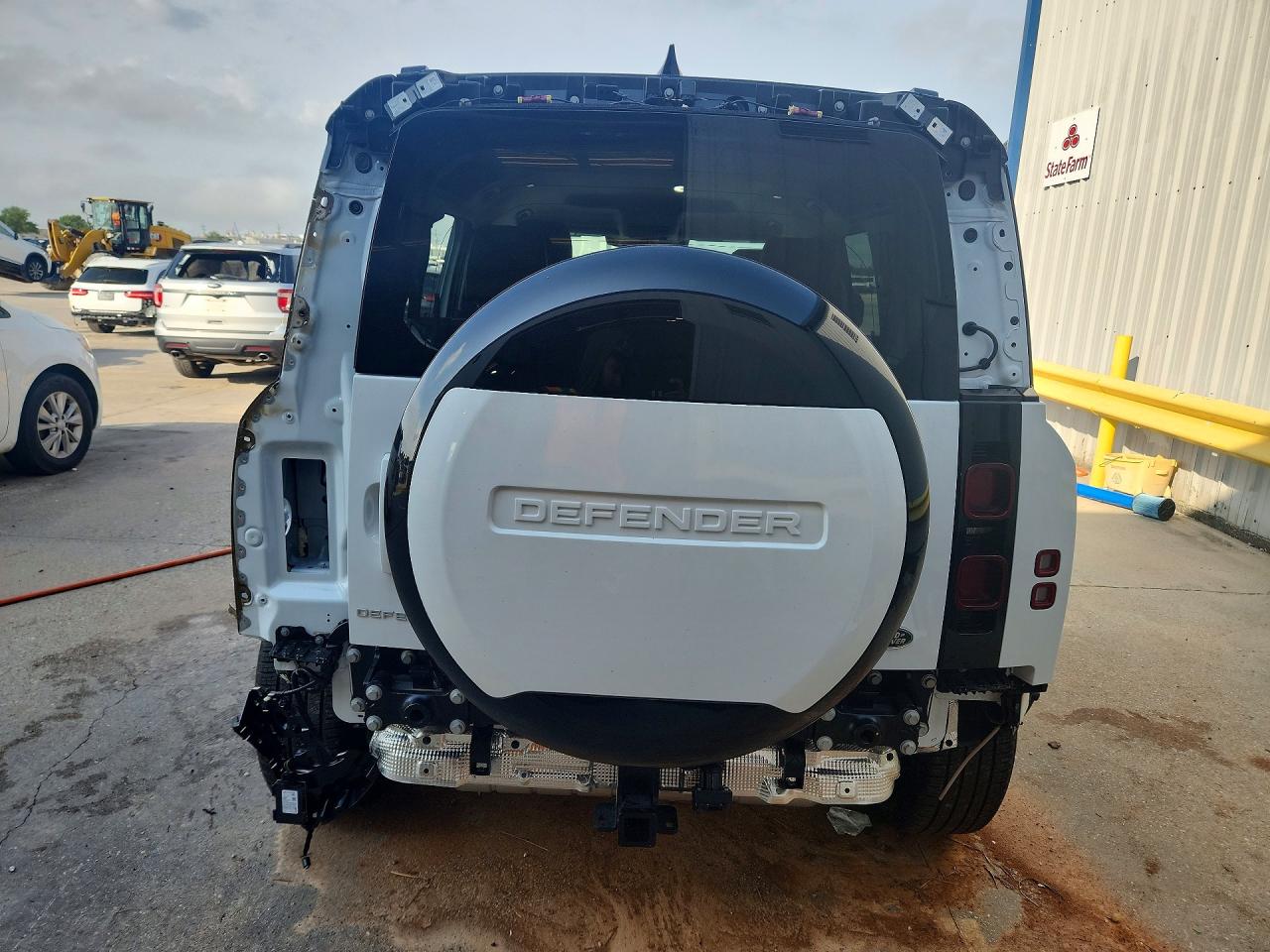 2023 Land Defender VIN SALEJ7EX1P2239436 photo 6