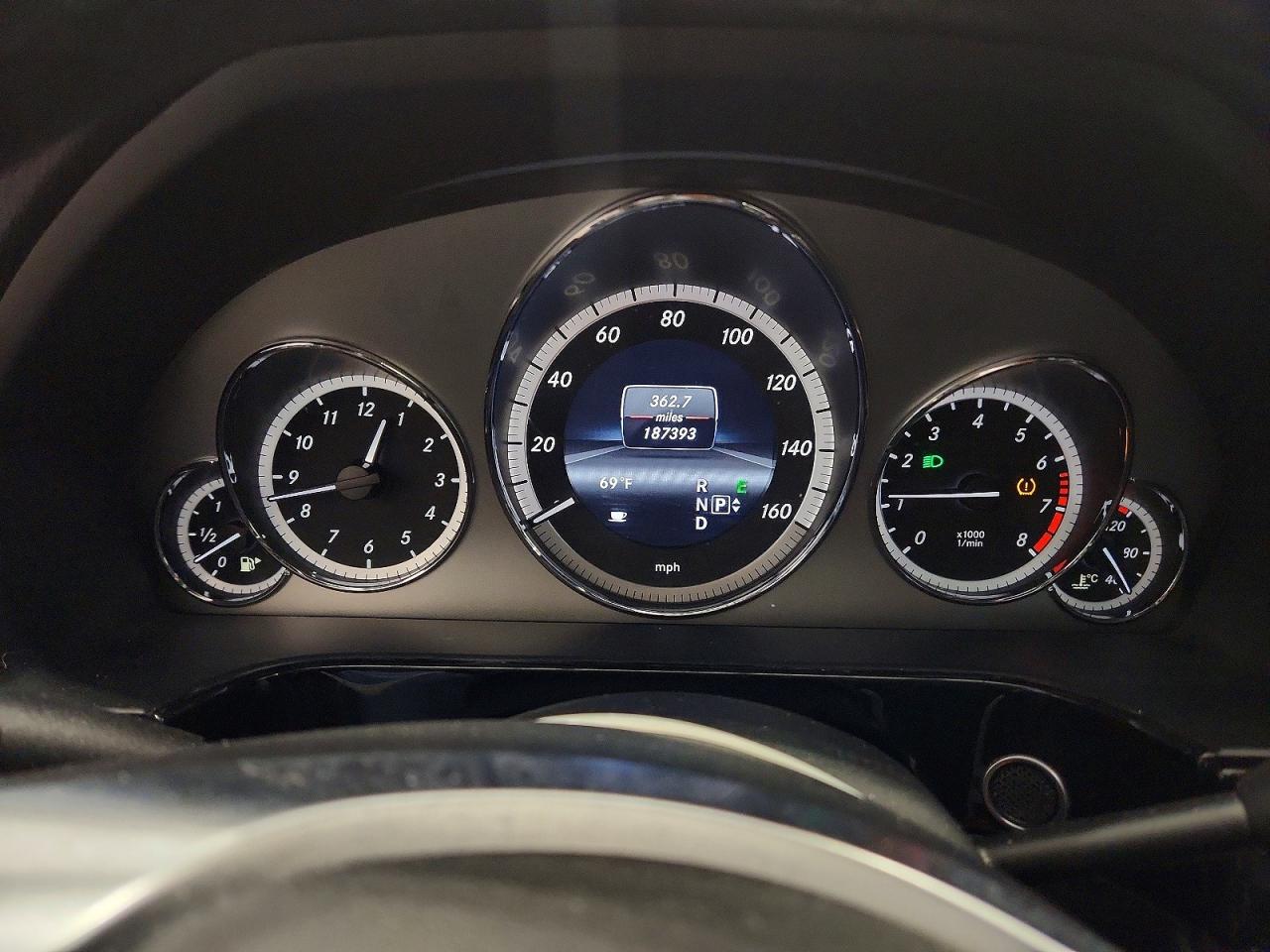 2013 Mercedes-Benz E-class VIN WDDHF9BB7DA687679 photo 9