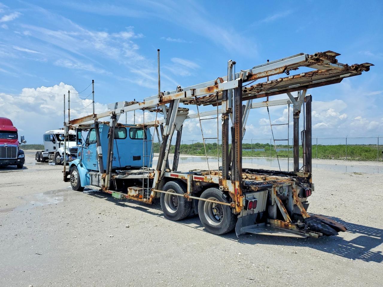 2004 STERLING All models VIN 2FZHAZCV04AM45698 photo 3