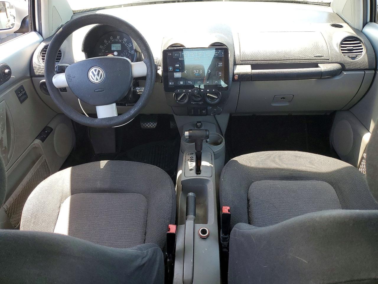 2004 Volkswagen Beetle VIN 3VWBK31C34M406707 photo 8