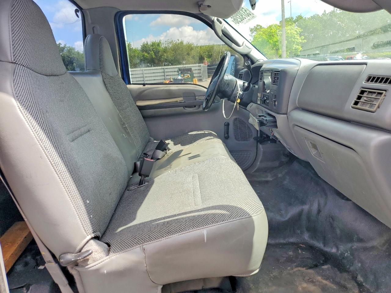 2004 Ford F350 VIN 1FDWF36S64EB54414 photo 10