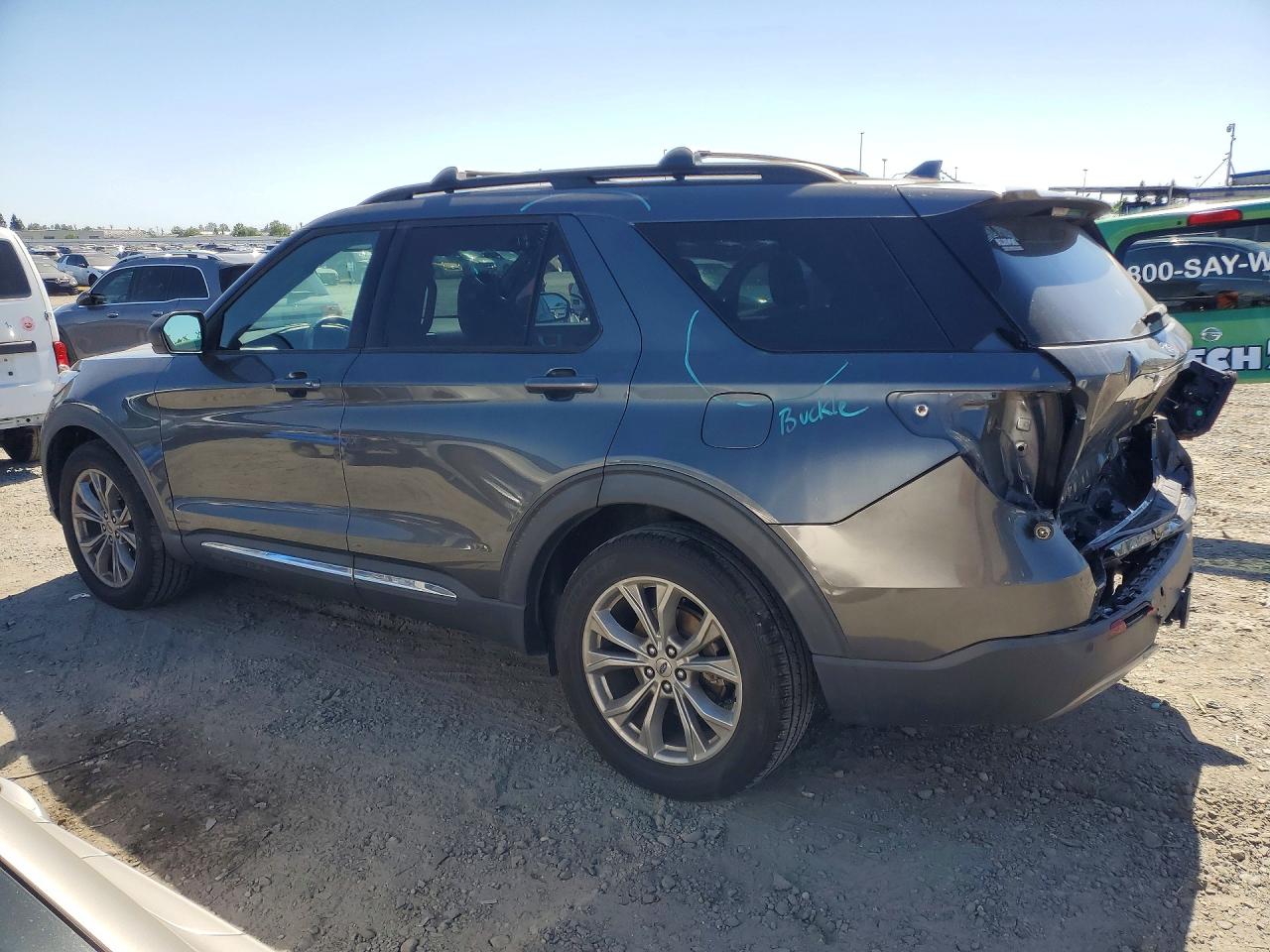 2020 Ford Explorer VIN 1FMSK8DH9LGB94066 photo 2