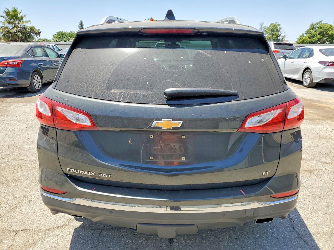 2019 Chevrolet Equinox VIN 3GNAXLEX2KS635604 photo 6