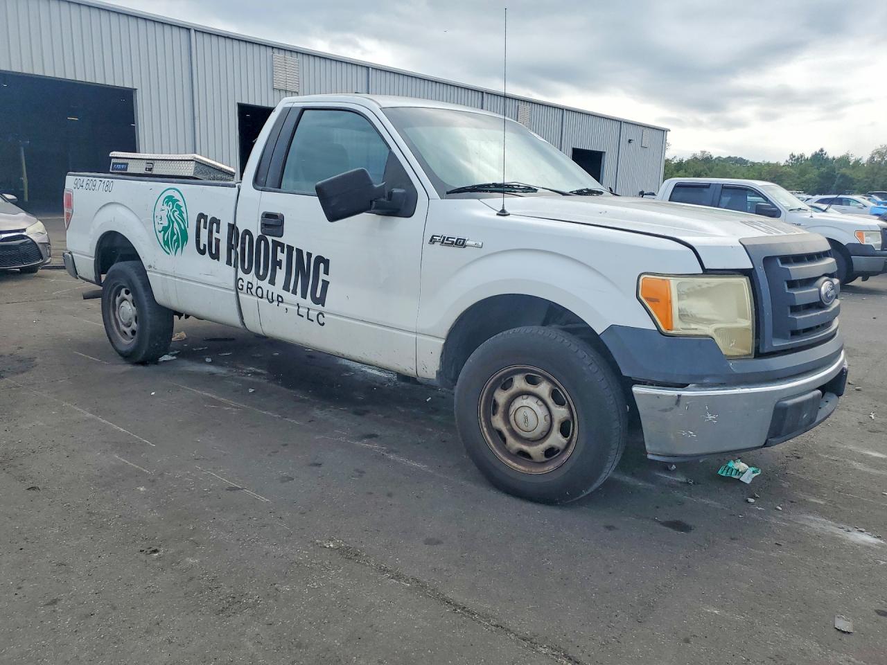 2010 Ford F150 VIN 1FTMF1CW3AKE30889 photo 4