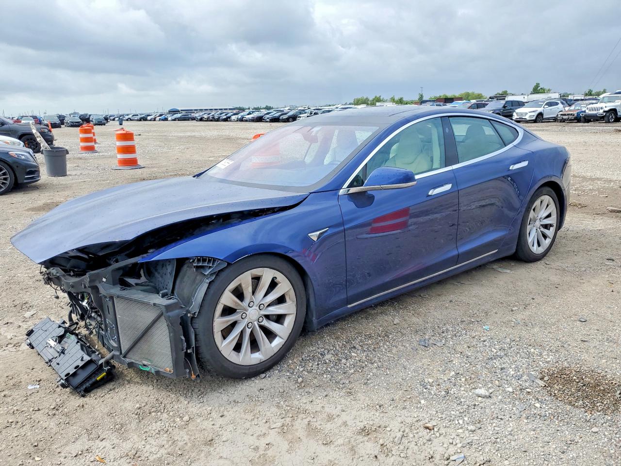 2017 Tesla Model s VIN 5YJSA1E27HF221484 photo 1