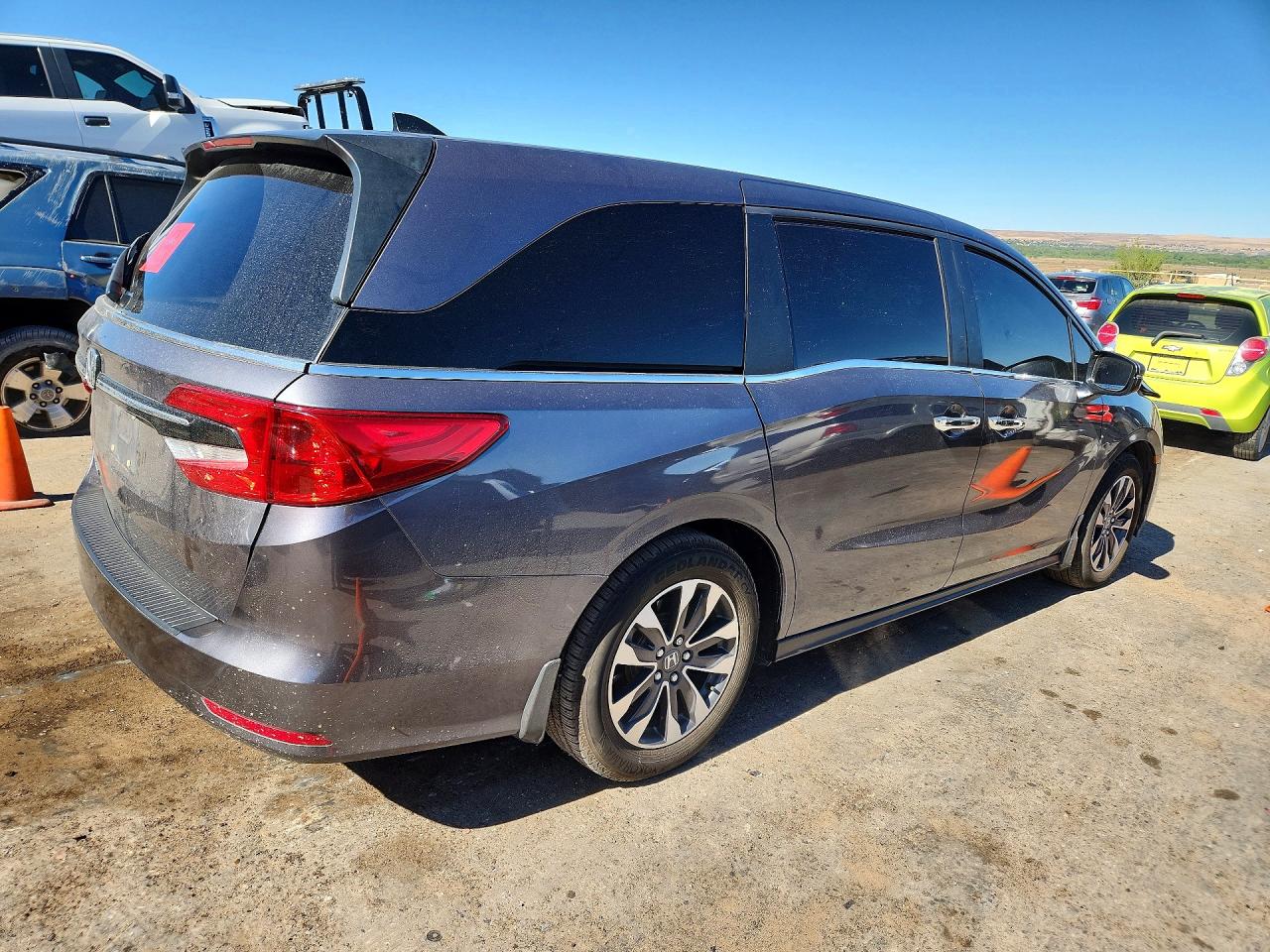 2022 Honda Odyssey VIN 5FNRL6H75NB064269 photo 3