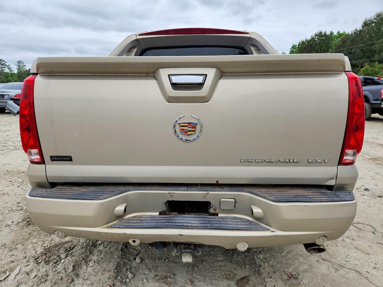2007 Cadillac Escalade VIN 3GYFK62877G156742 photo 6