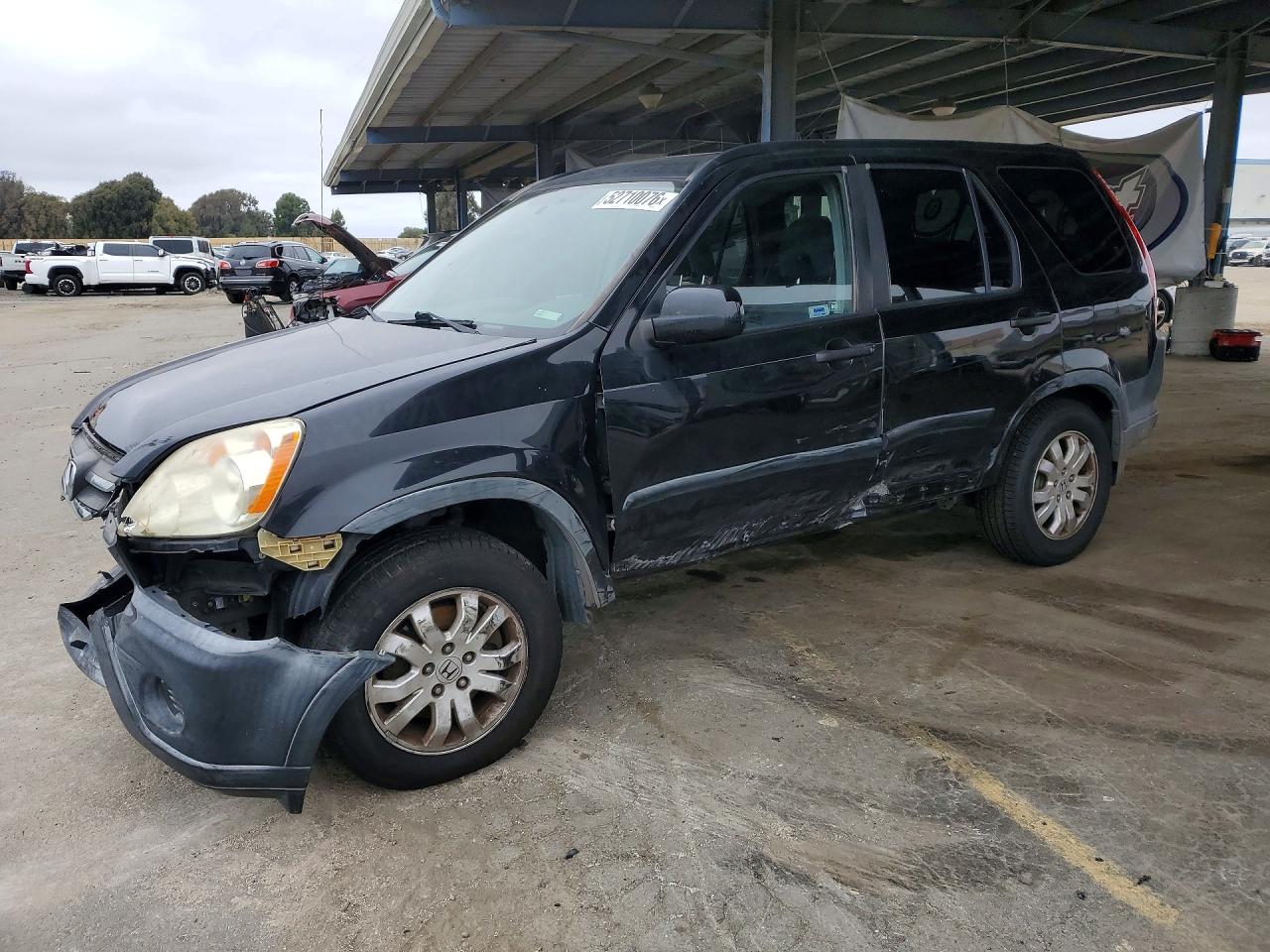 2005 Honda Crv VIN JHLRD78825C052107 photo 1