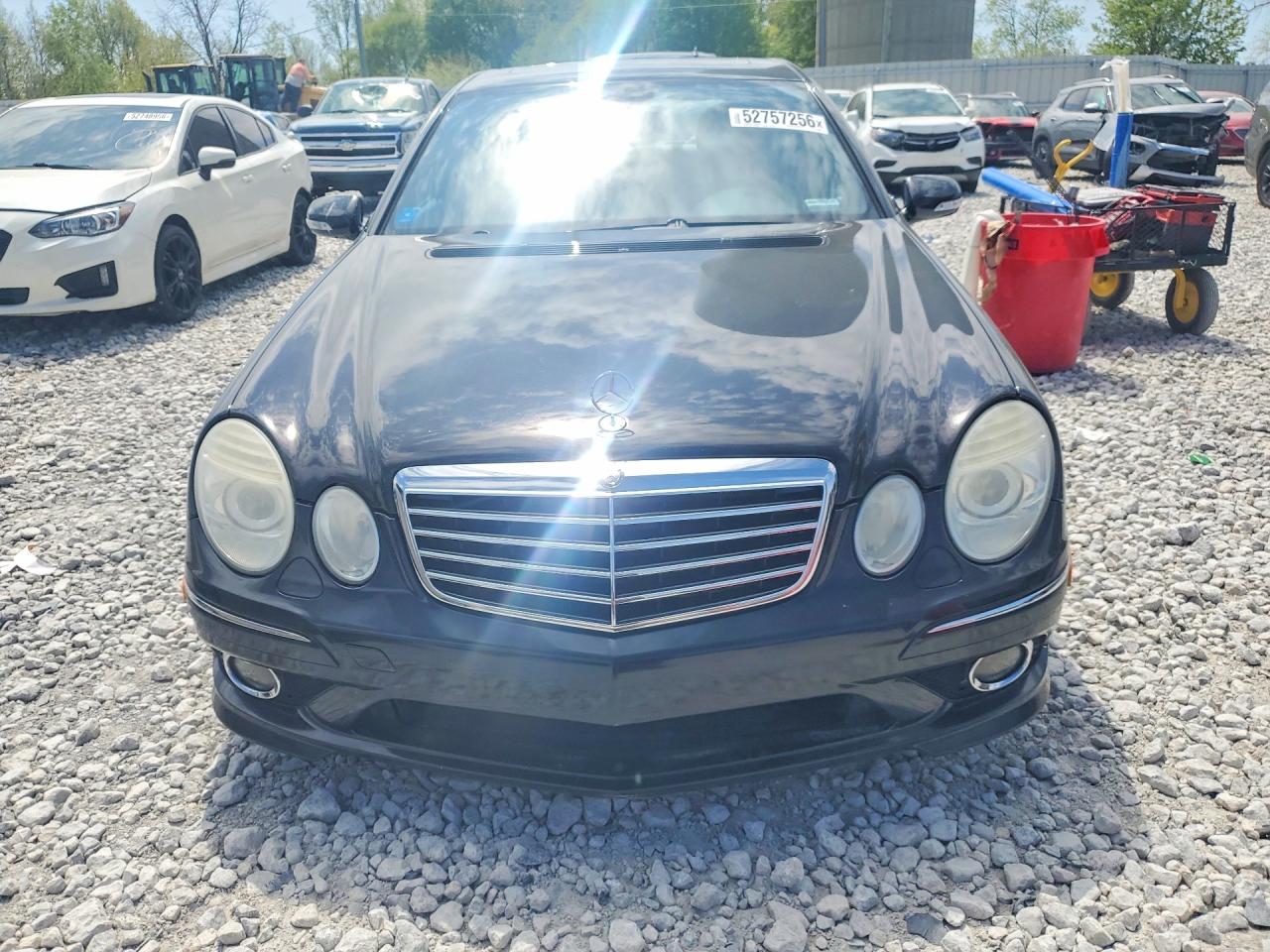 2009 Mercedes-Benz E-class VIN WDBUF87X09B388042 photo 5