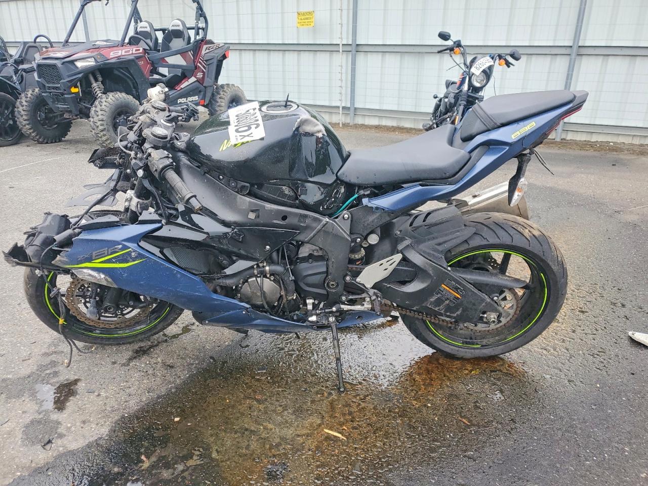 2023 Kawasaki Ninja 600 VIN JKBZXJH14PA017576 photo 3