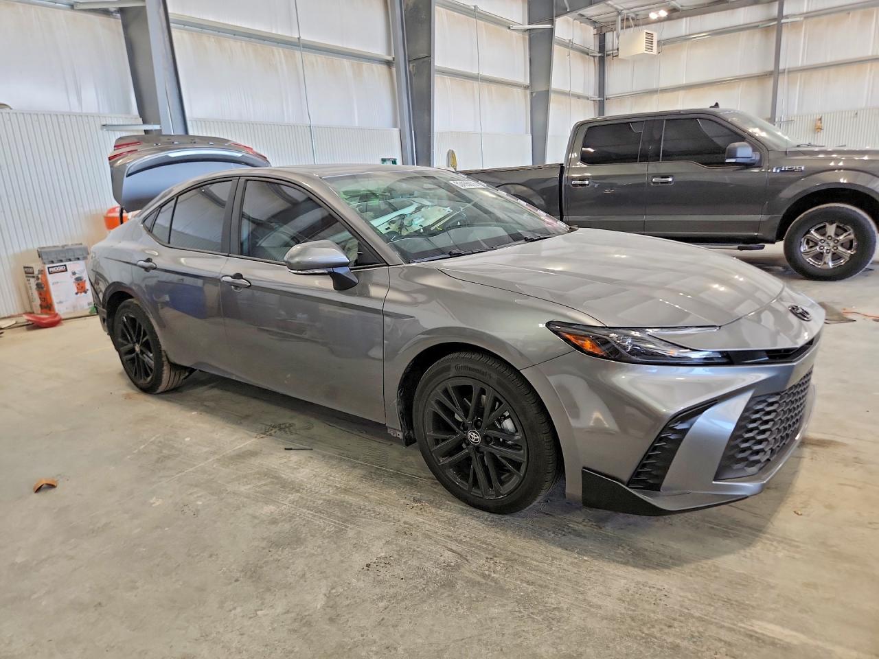 2026 Toyota Camry VIN 4T1DAACK2TU682602 photo 4