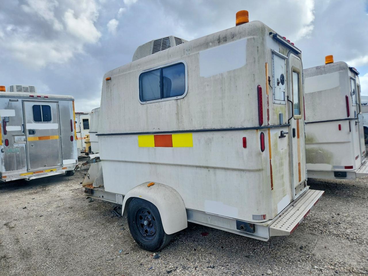 2007 PELSUE FIBER OPTIC SPLICING TRAILER VIN 1P9VF051671139632 photo 3