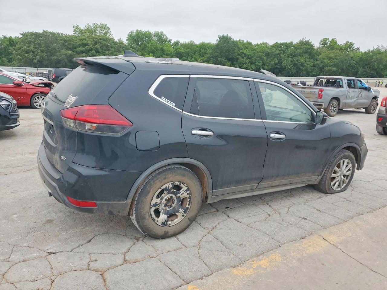 2020 Nissan Rogue VIN KNMAT2MT3LP504887 photo 3