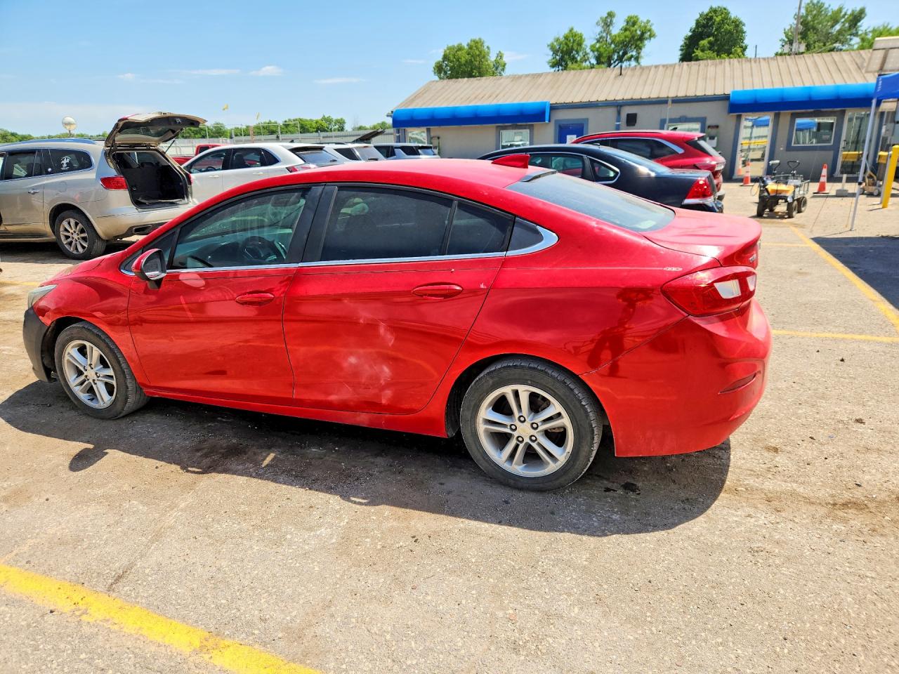 2016 Chevrolet Cruze VIN 1G1BE5SM1G7276334 photo 2