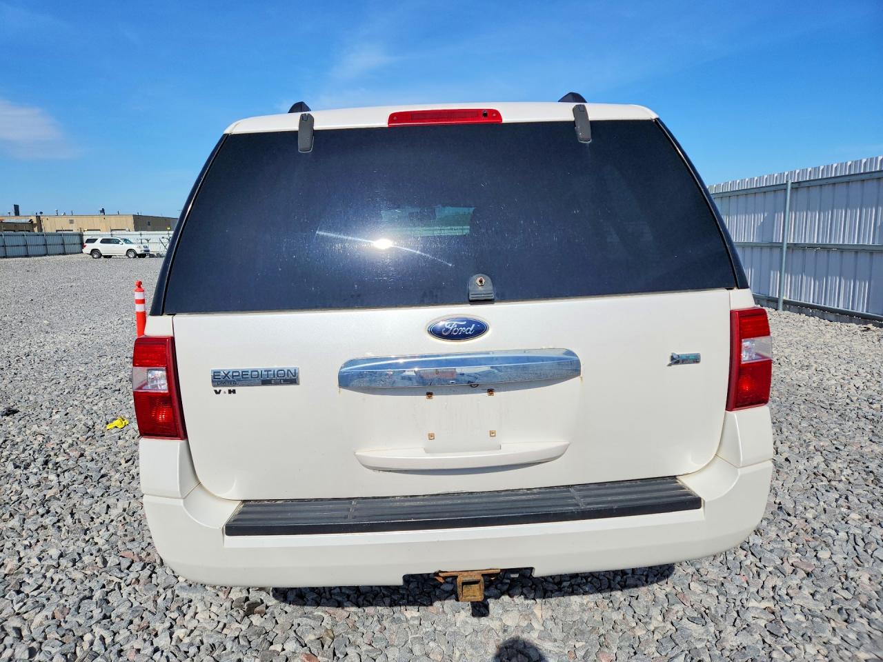 2010 Ford Expedition VIN 1FMJK2A58AEA64288 photo 6