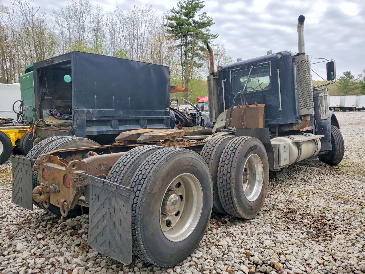 2007 FREIGHTLINER All other VIN 1FUJALAV97DX74241 photo 4
