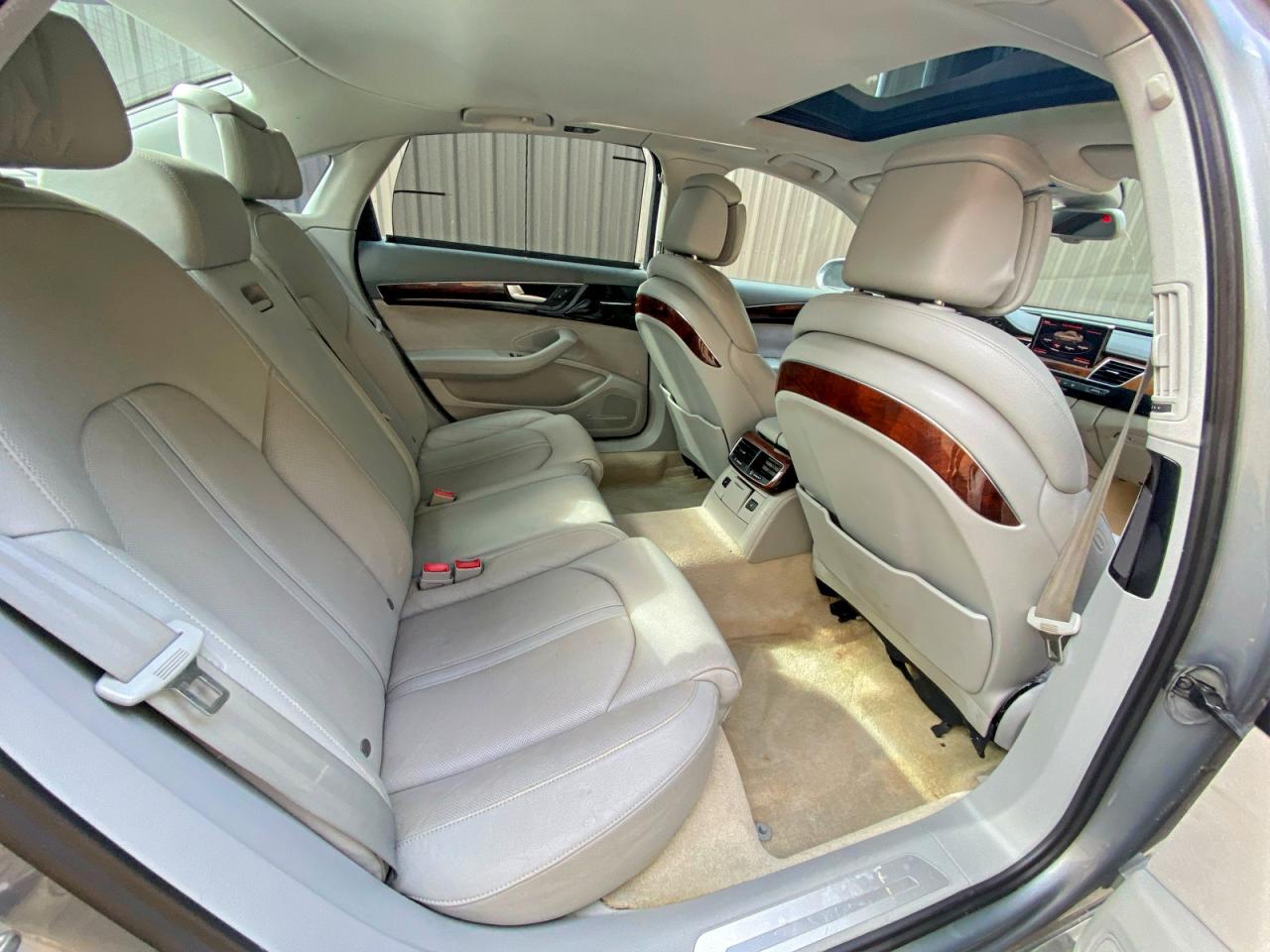 2011 Audi A8 VIN WAURVAFD7BN018734 photo 6