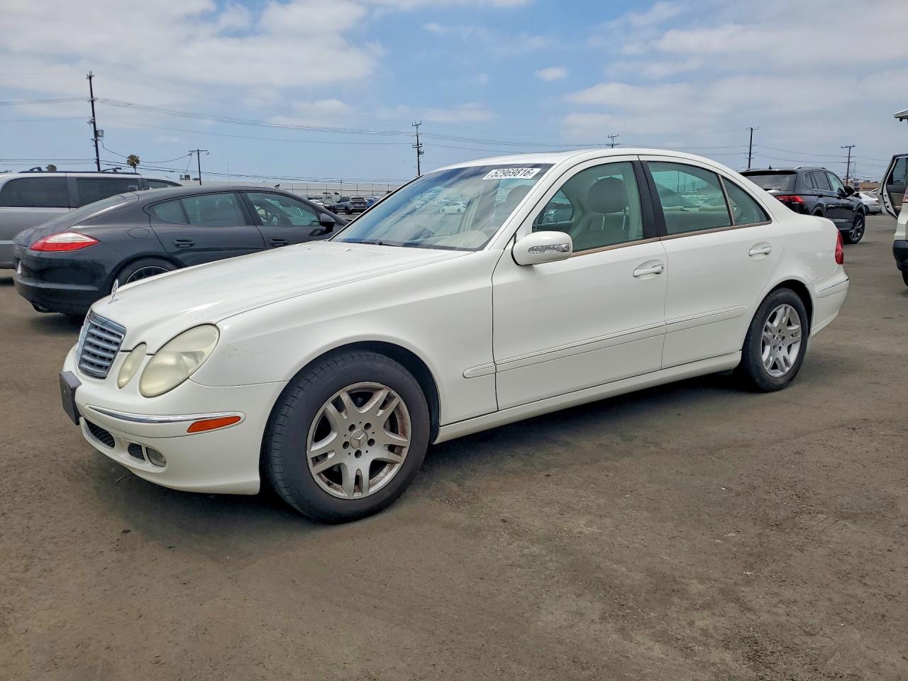 2005 MERCEDES-BENZ E-class VIN WDBUF65J95A678489 photo 1