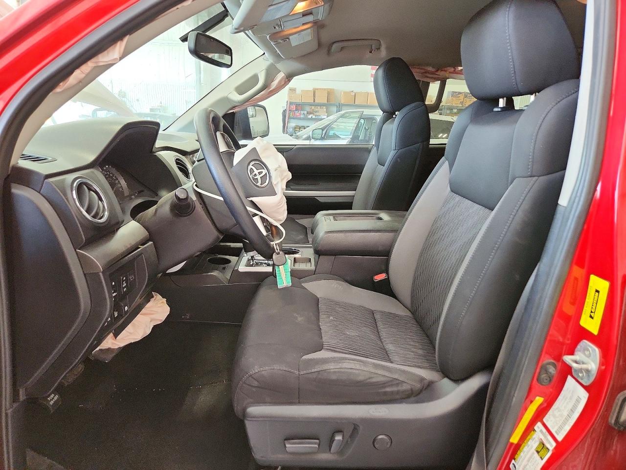 2017 Toyota Tundra VIN 5TFDY5F13HX599146 photo 7