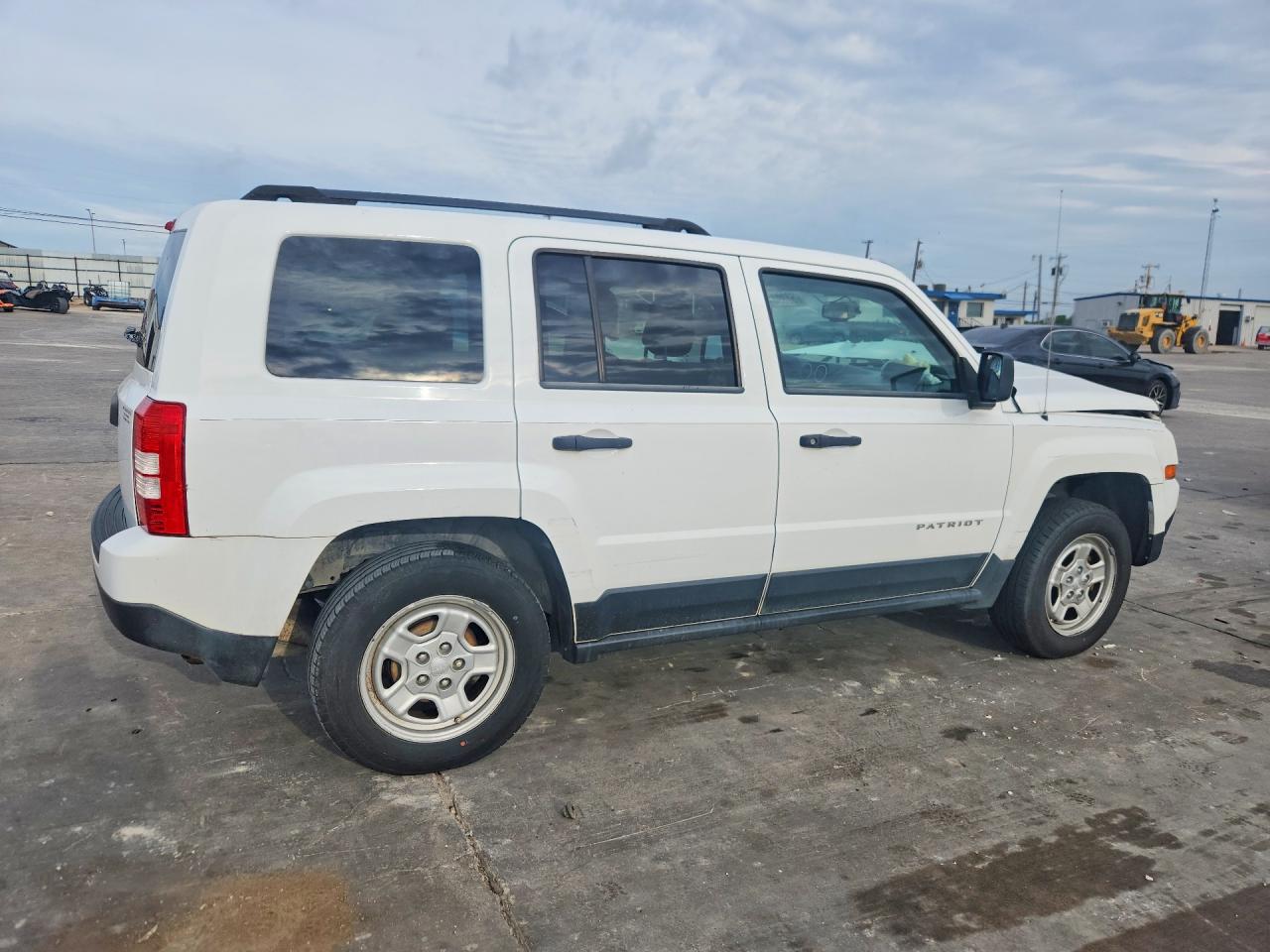 2012 Jeep Patriot VIN 1C4NJPBA6CD551063 photo 3