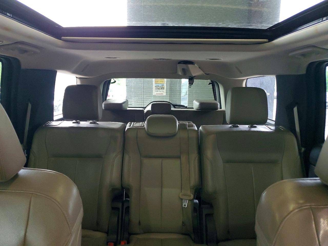 2021 Ford Expedition VIN 1FMJU1JT0MEA10409 photo 10
