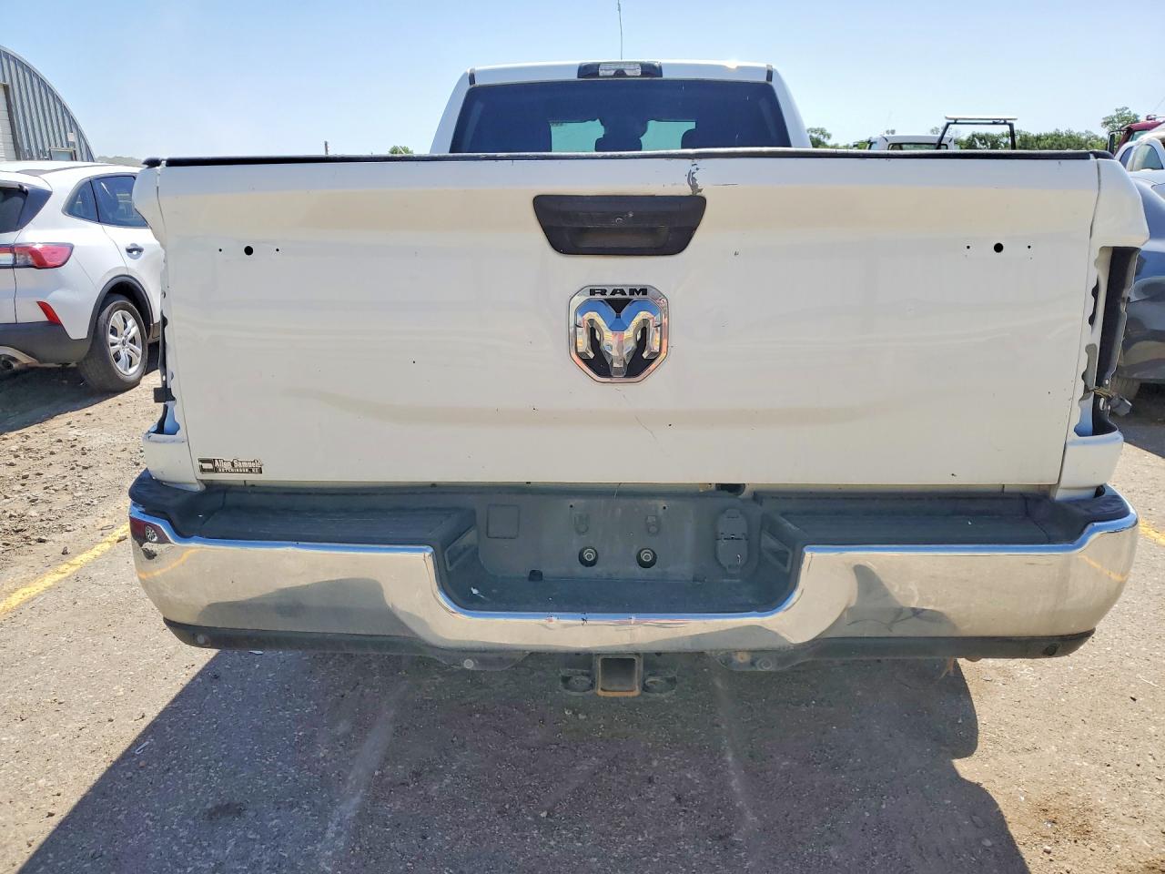 2021 Ram 2500 VIN 3C6UR4HJ5MG578311 photo 6