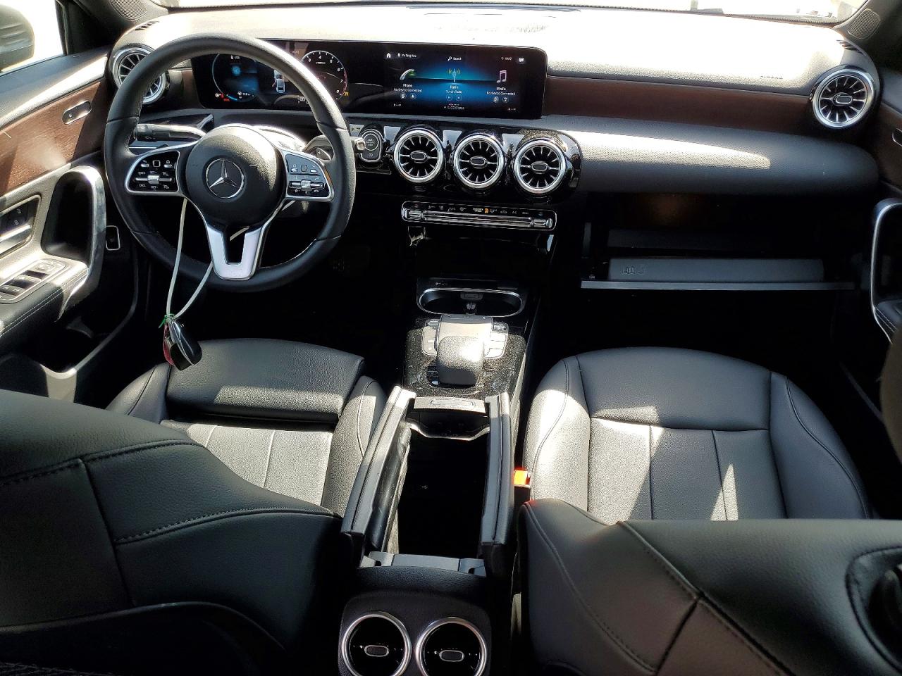 2022 Mercedes-Benz A-class VIN W1K3G4EB7NJ363557 photo 8