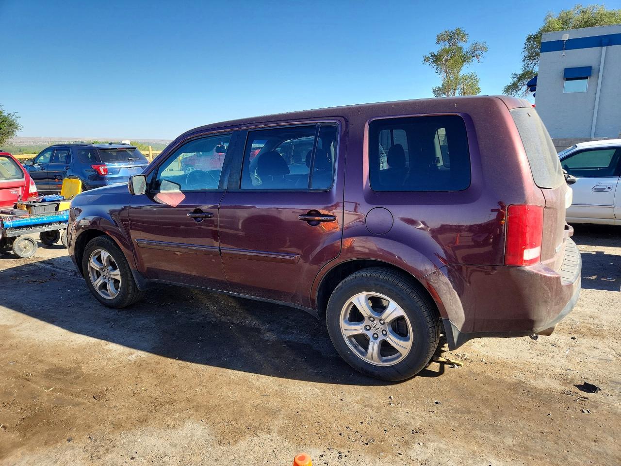 2013 Honda Pilot VIN 5FNYF4H58DB010999 photo 2