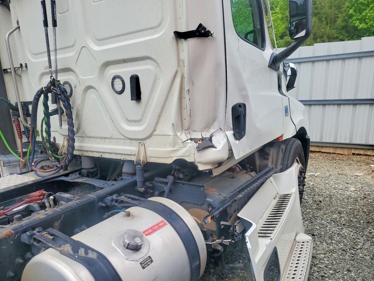 2021 FREIGHTLINER All other VIN 3AKJHLDV3MSMX5485 photo 9