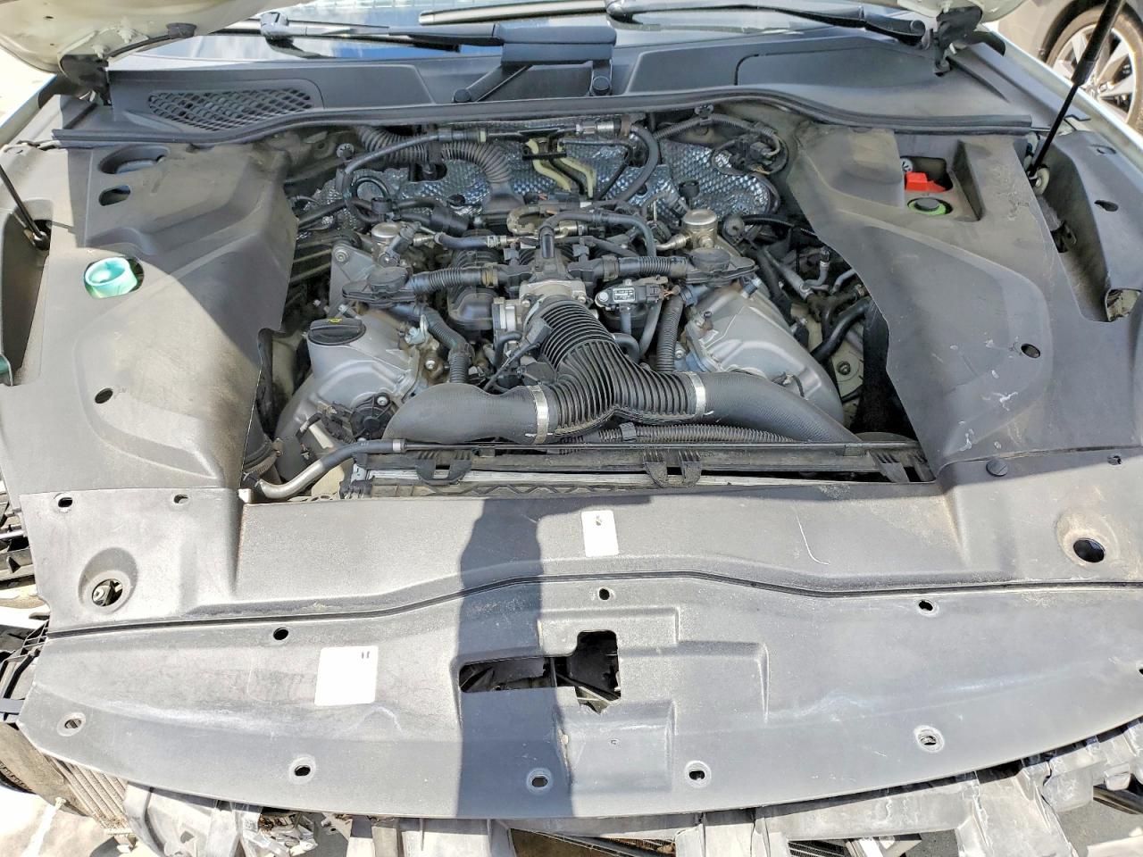 2018 Porsche Cayenne VIN WP1AB2A23JLA60847 photo 12