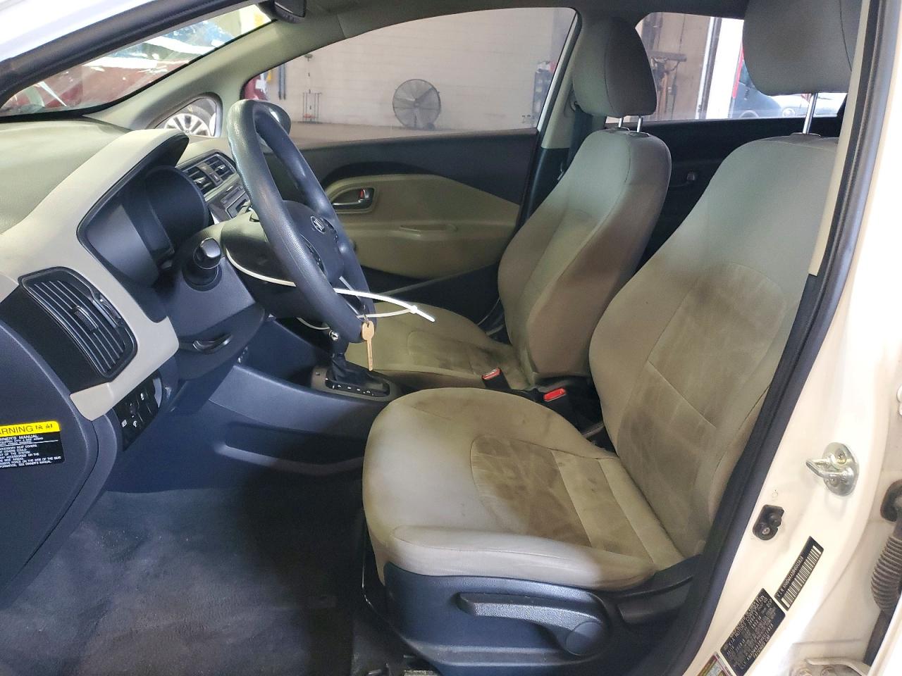 2017 Kia Rio VIN KNADM4A38H6012828 photo 7