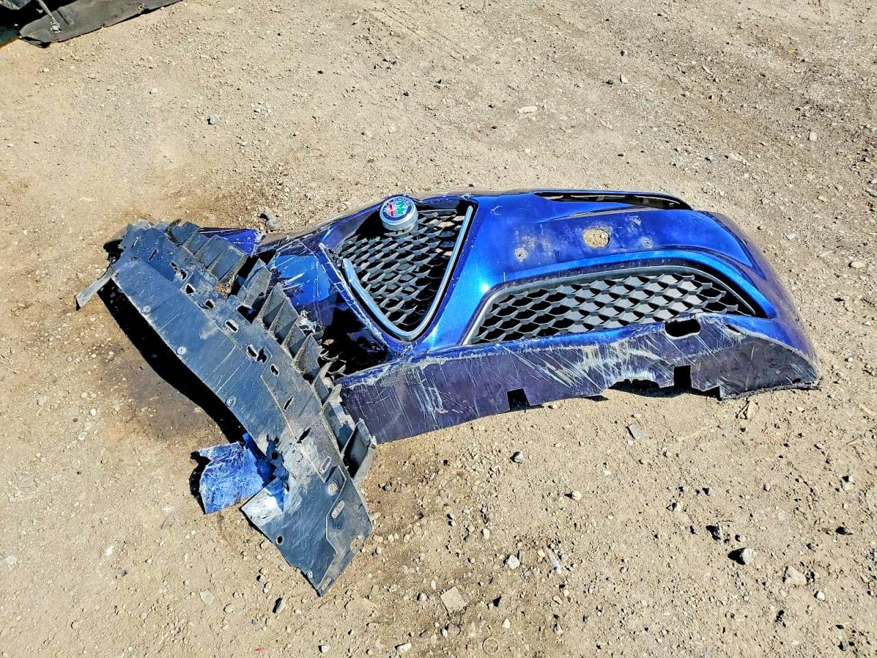 2019 Alfa Giulia VIN ZARFANBN0K7622062 photo 12
