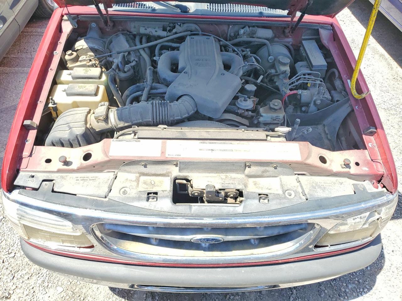1998 Ford Explorer VIN 1FMZU34EXWUB85965 photo 12