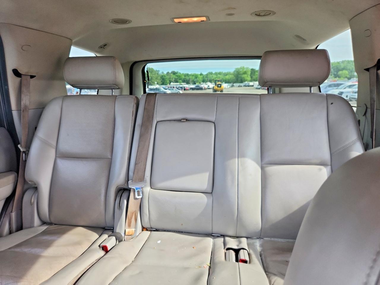 2009 Chevrolet Tahoe VIN 1GNFK33019R280223 photo 10
