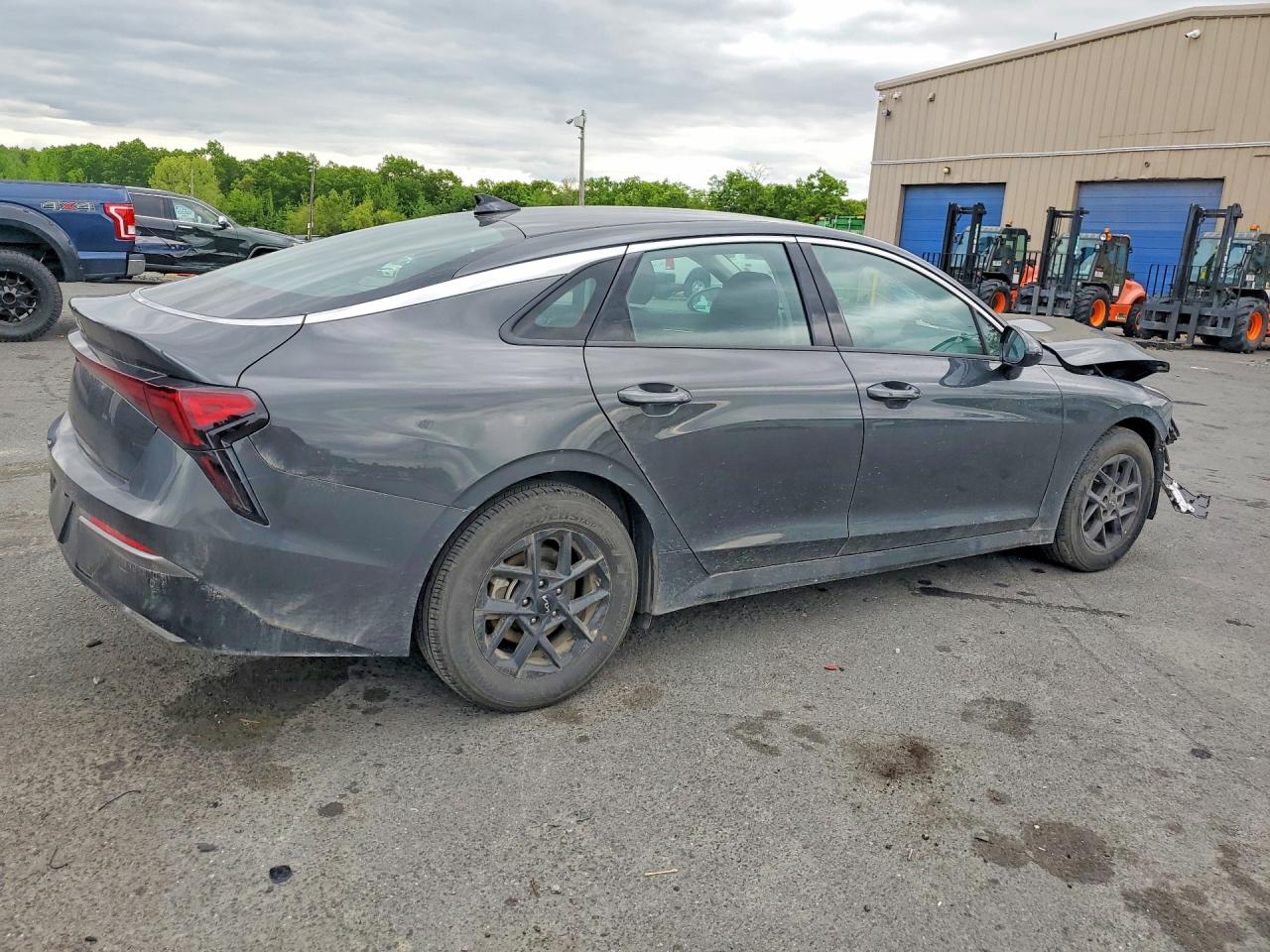 2026 Kia K5 VIN KNAG24J7XT5454742 photo 3