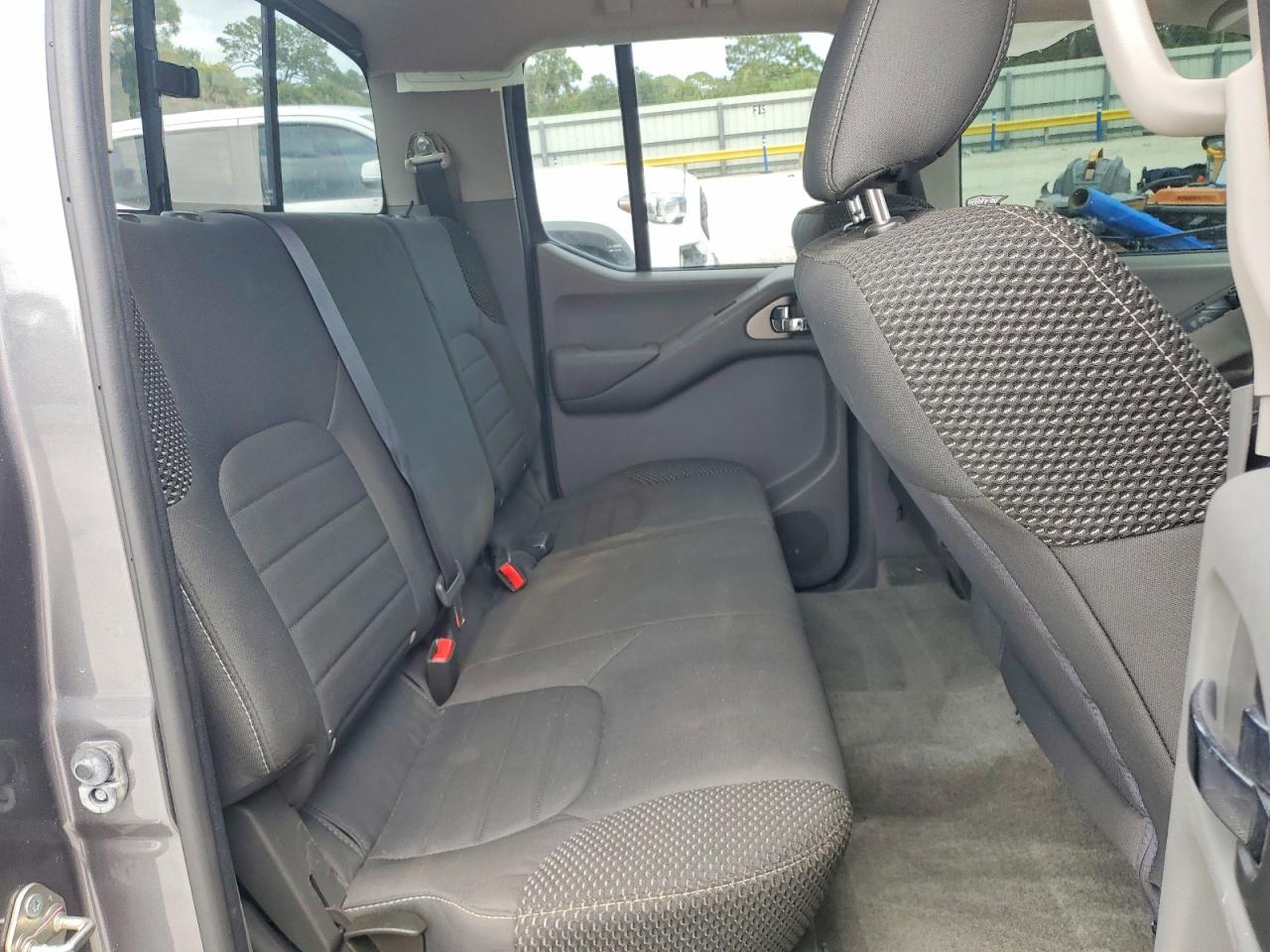 2018 Nissan Frontier VIN 1N6DD0ER7JN718000 photo 10