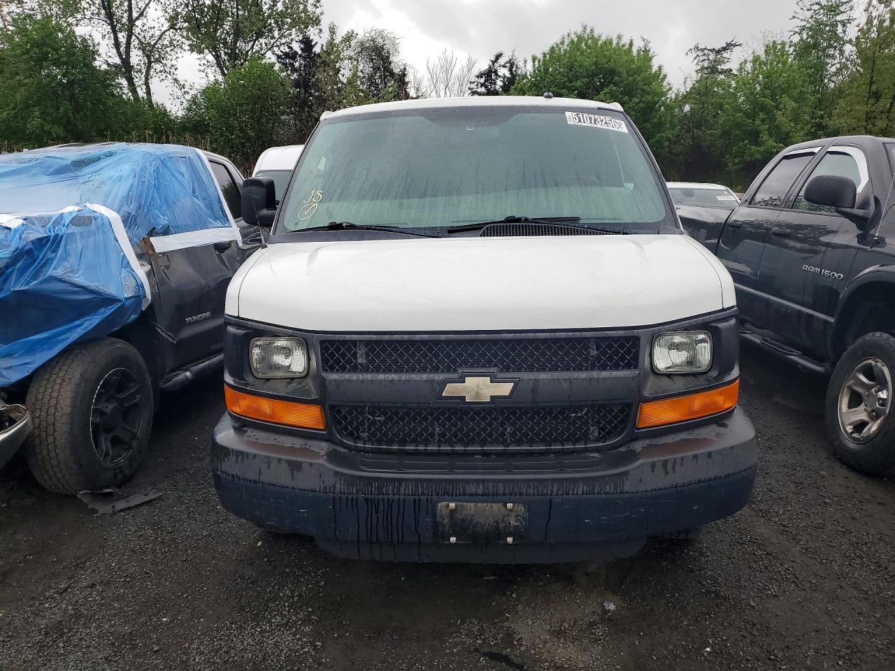 2015 CHEV Express VIN 1GCWGFCF3F1152611 photo 5