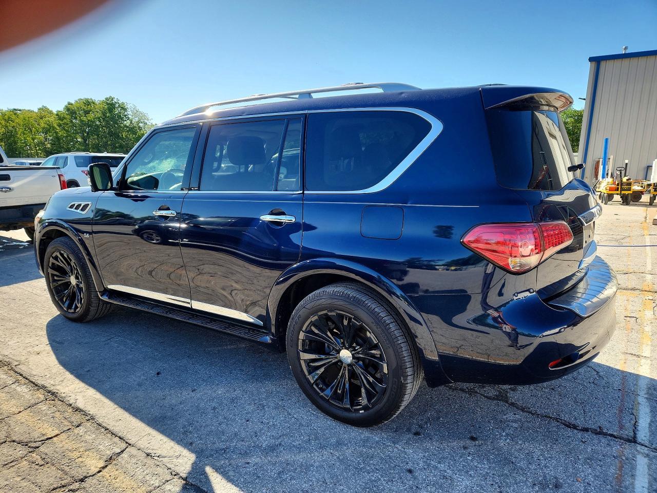 2016 Infiniti Qx80 VIN JN8AZ2NC1G9401561 photo 2
