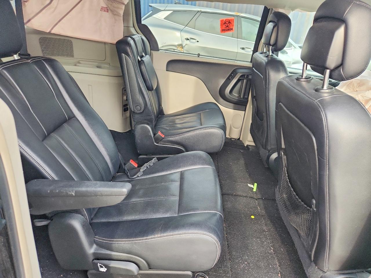 2015 Chrysler Minivan VIN 2C4RC1BG0FR609733 photo 10