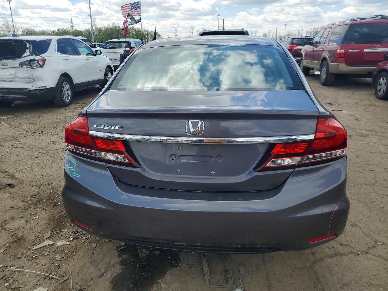 2015 Honda Civic VIN 19XFB2F51FE117153 photo 6