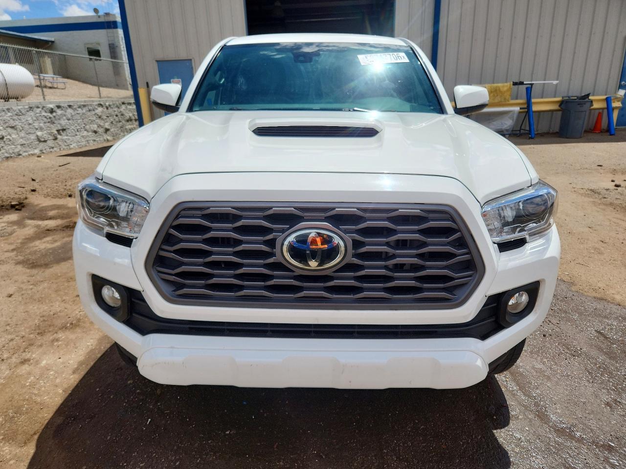 2022 Toyota Tacoma VIN 3TMAZ5CN7NM160251 photo 5