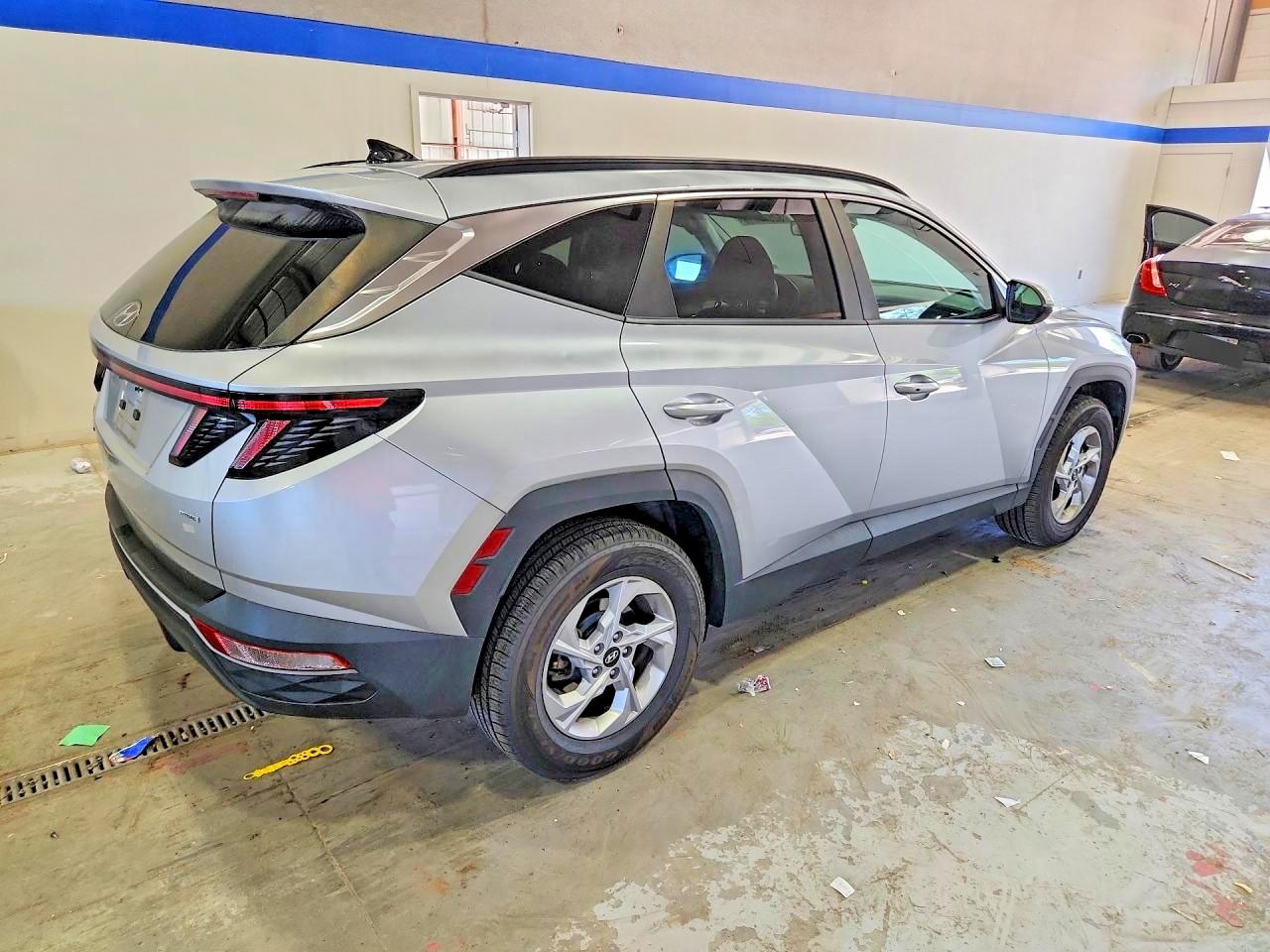 2022 Hyundai Tucson VIN 5NMJBCAE4NH129439 photo 3